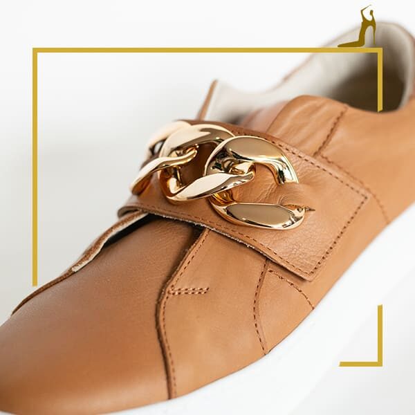 Sneakers cuir chez Un Pas en Ville à Ancenis