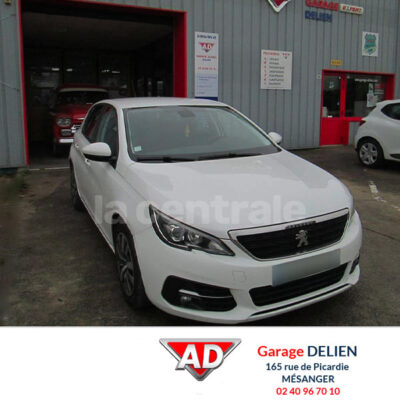 Peugeot 308 chez Garage AD Delien à Ancenis