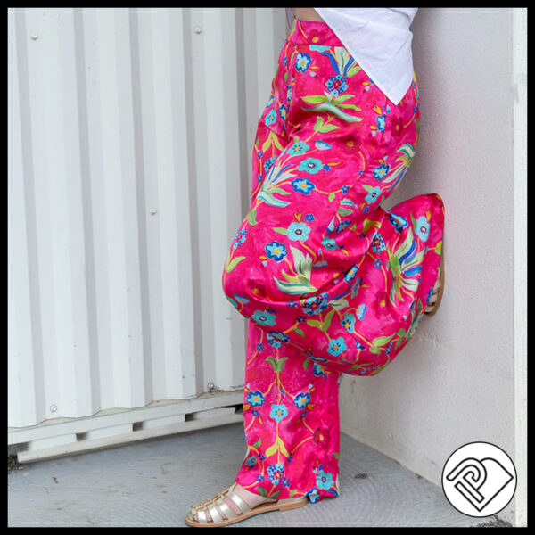 Chemise Blanche et Pantalon fluide fleurie chez Promod à Ancenis