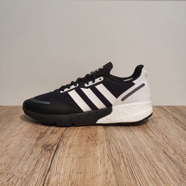 Chaussures pour homme adidas ZX 1K boost noir et blanc