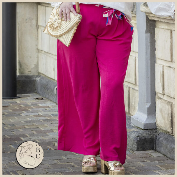 Jean & Pantalon chez Au Bonheur des Courbes à Châteaubriant