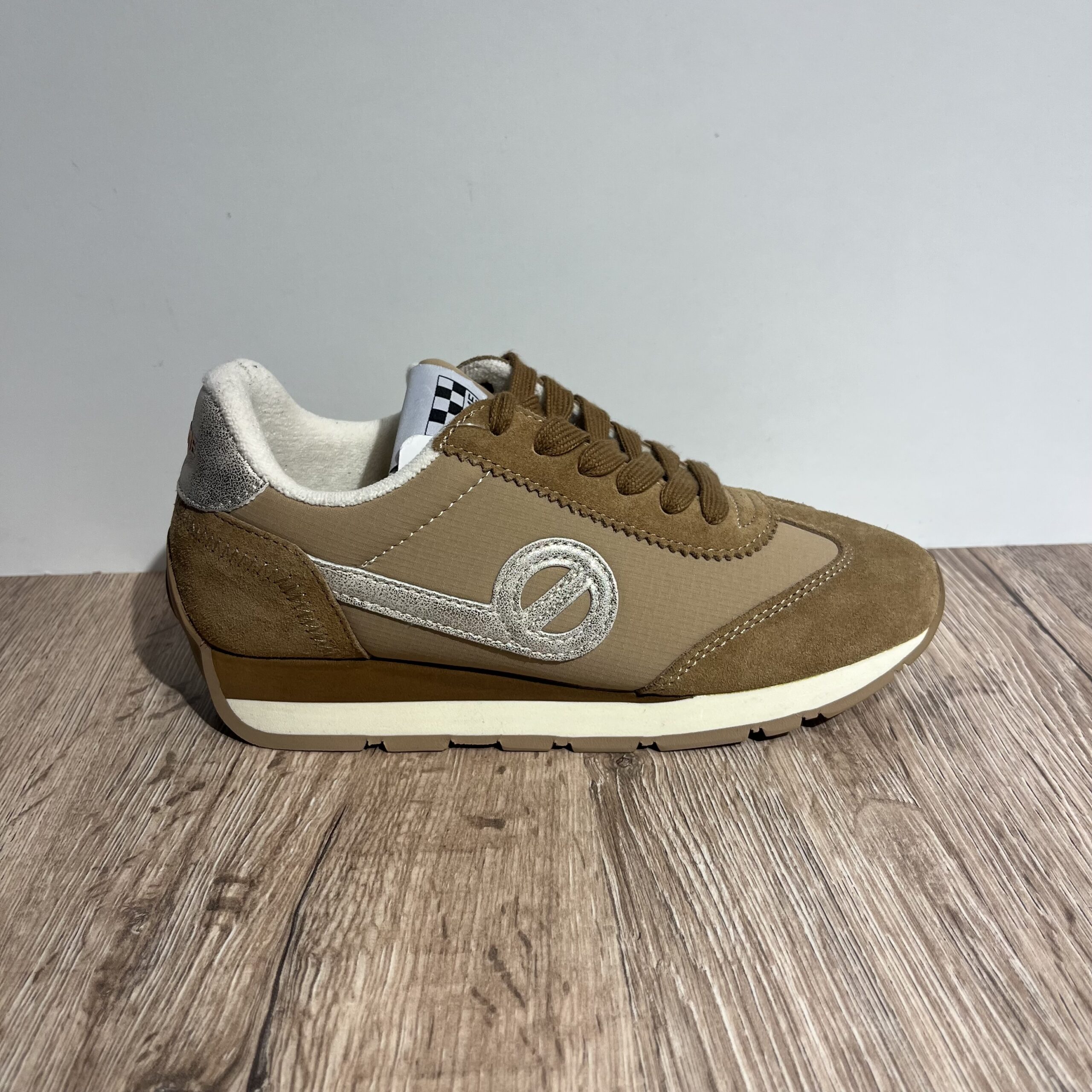 Basket NO NAME City Run Jogger