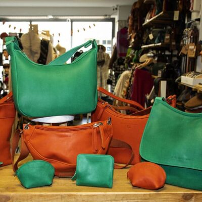 Sac cuir FOURES Femme chez Comptoir des Sacs à Nort sur Erdre