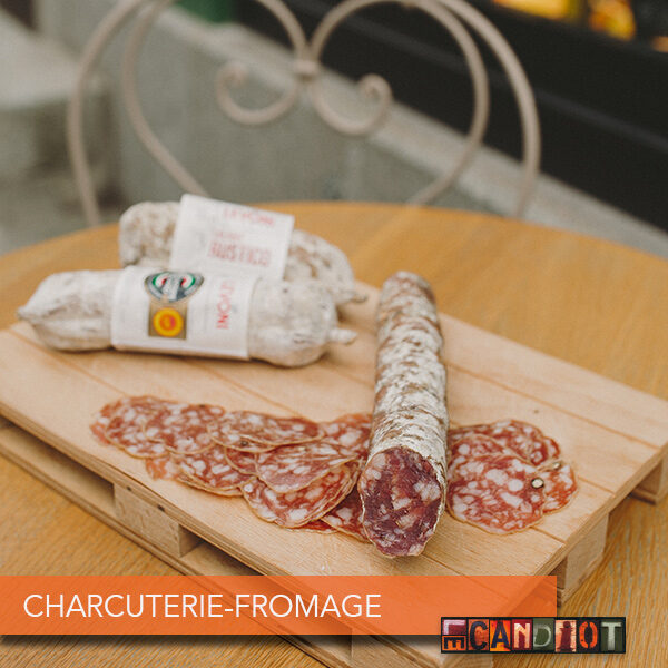 Plateau de saucisson au Candiot des Frangines, restaurant à Vitré